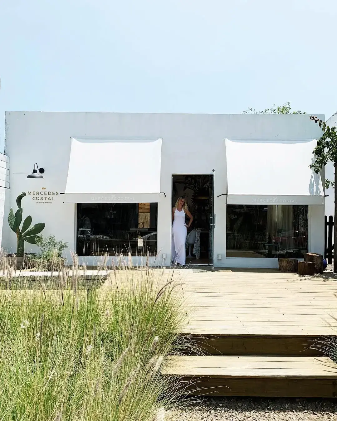 Manantiales Pop Up Mercedes Costal