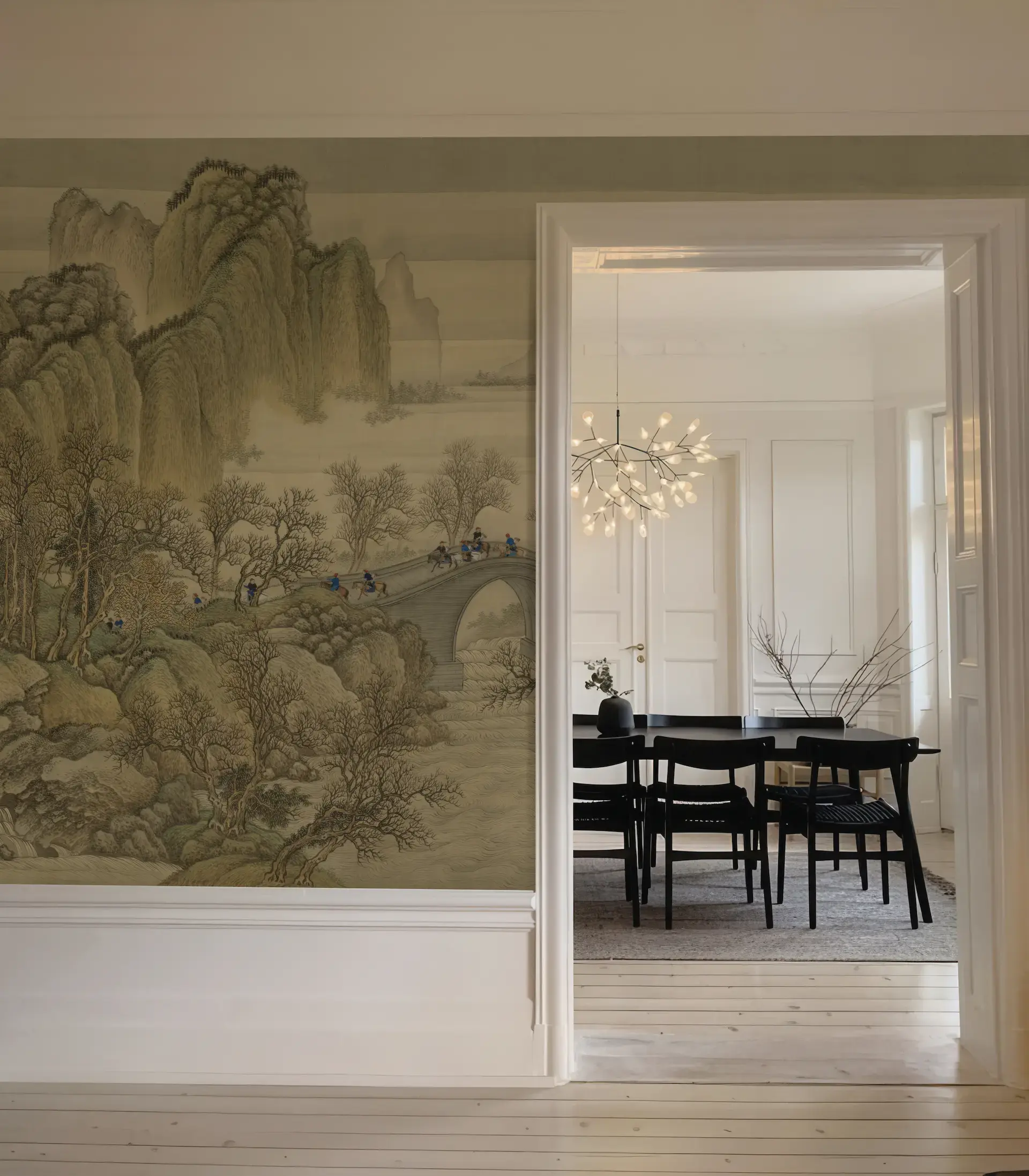 Montaje The Emperor's Journey